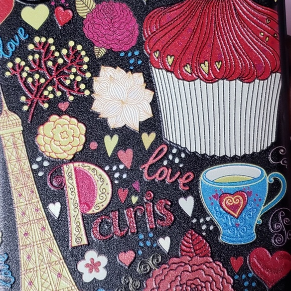 Love In Paris Case *Final Price* - Picture 4 of 5